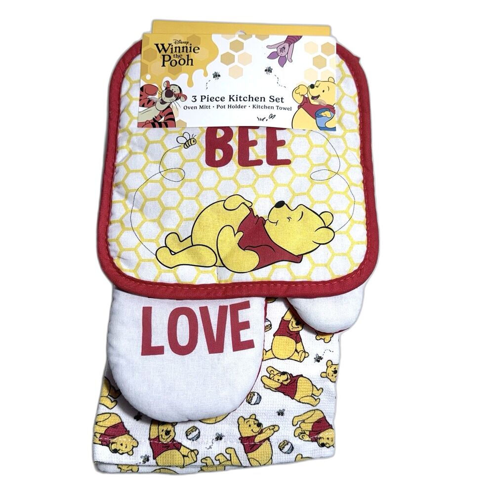 Disney Winnie the Pooh 3 Pc Kitchen Set Dish Towel, Pot Holder, Oven Mitt NWT
